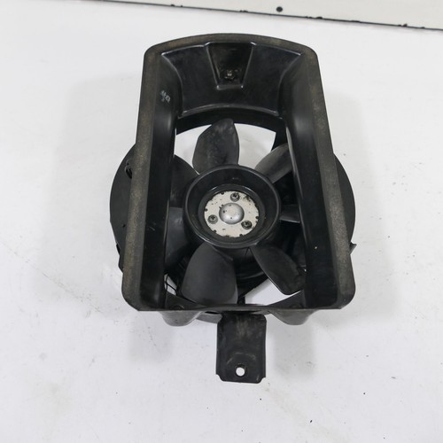 Suzuki 800 intruder fan - vs,